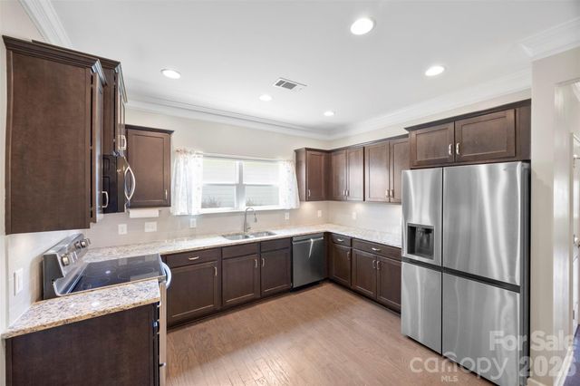 126 Kingston Drive, Locust, NC 28097