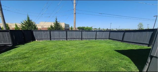 530 S Maple Street, Gardner, KS 66030