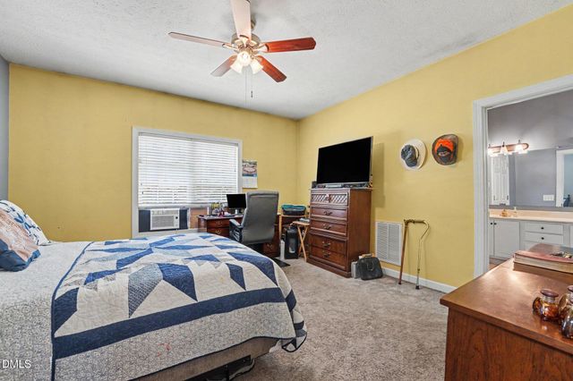 107 Michael Lane, Aberdeen, NC 28315