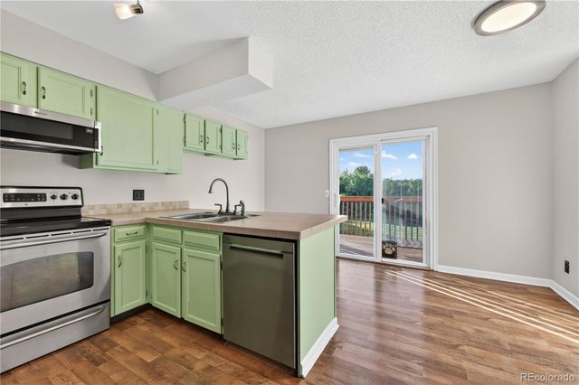 9767 W Cornell Place, Lakewood, CO 80227