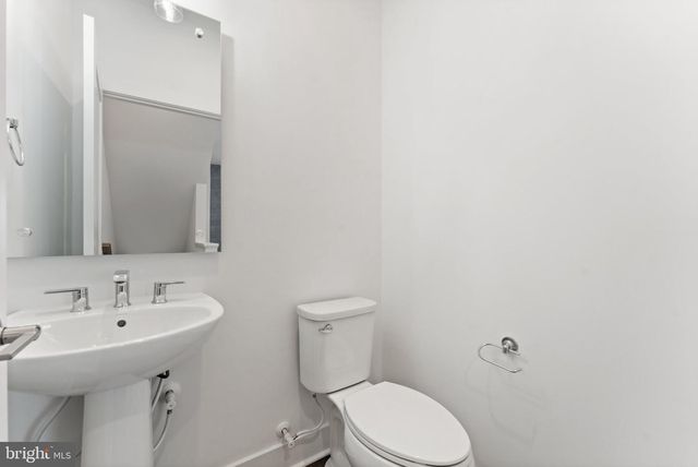 1876 MICHAEL FARADAY DR, Reston, VA 20190
