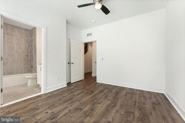 1876 MICHAEL FARADAY DR, Reston, VA 20190