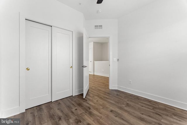 1876 MICHAEL FARADAY DR, Reston, VA 20190