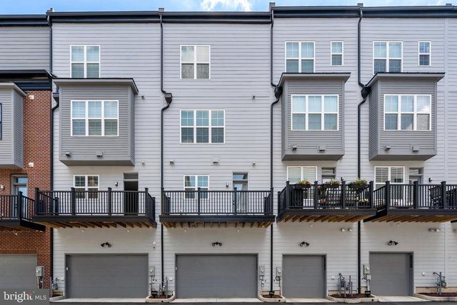 1876 MICHAEL FARADAY DR, Reston, VA 20190