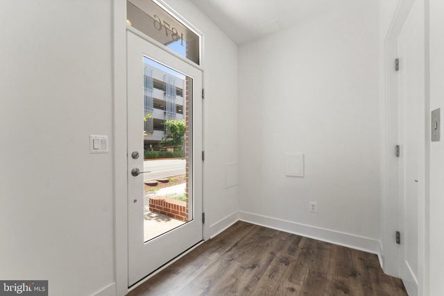 1876 MICHAEL FARADAY DR, Reston, VA 20190