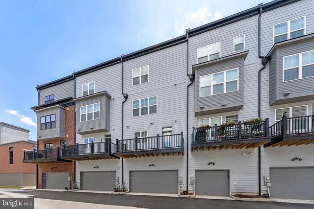 1876 MICHAEL FARADAY DR, Reston, VA 20190