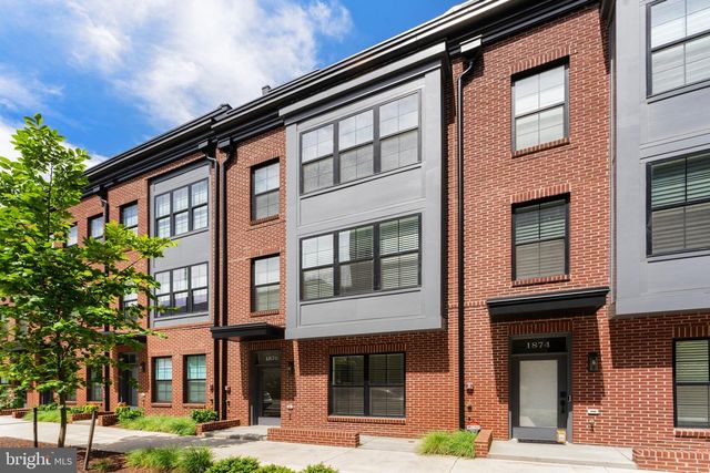1876 MICHAEL FARADAY DR, Reston, VA 20190