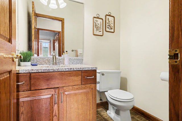 5090 Abbeydale Drive SE, Grand Rapids, MI 49546