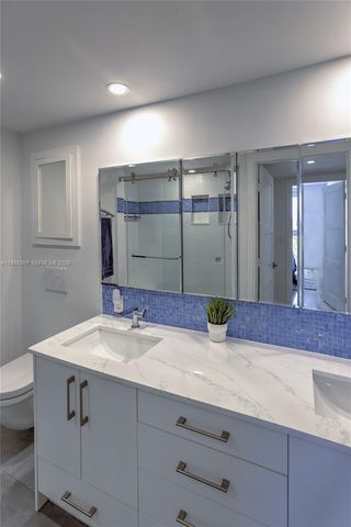 2951 S Bayshore Dr 712, Miami, FL 33133