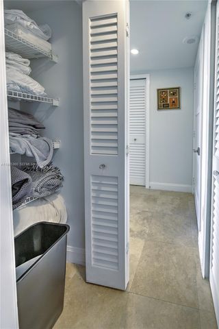 2951 S Bayshore Dr 712, Miami, FL 33133