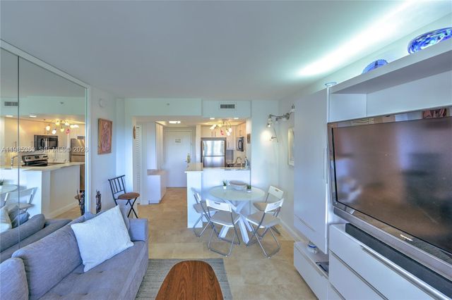 2951 S Bayshore Dr 712, Miami, FL 33133