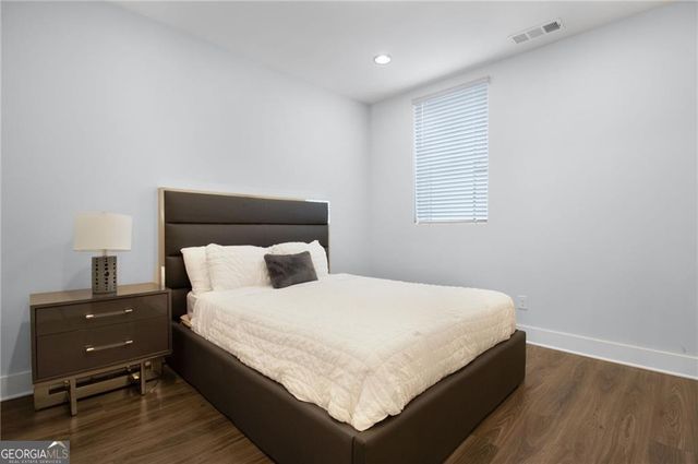 2443 Sycamore Road NW, Atlanta, GA 30318