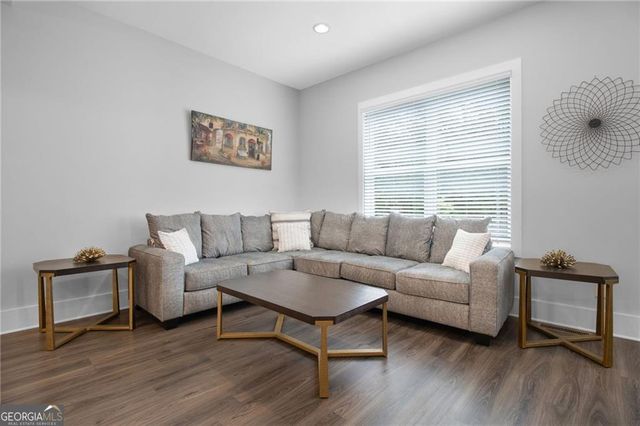 2443 Sycamore Road NW, Atlanta, GA 30318