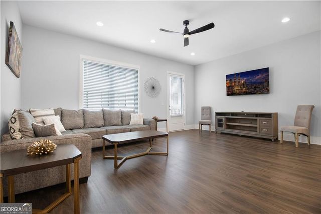 2443 Sycamore Road NW, Atlanta, GA 30318