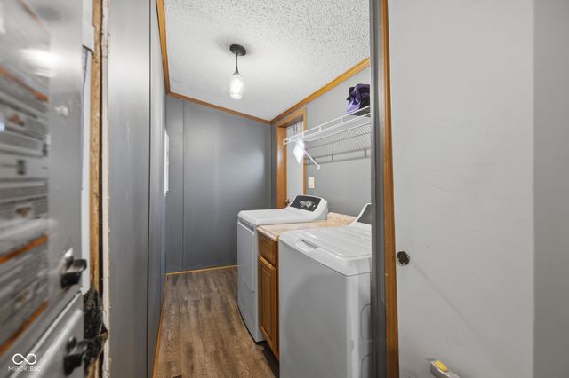 4687 Breckenridge Drive, Columbus, IN 47203