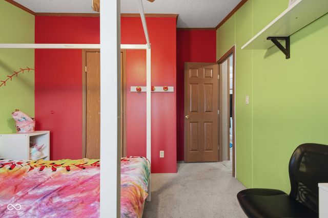 4687 Breckenridge Drive, Columbus, IN 47203