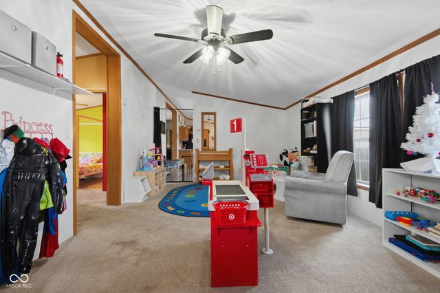 4687 Breckenridge Drive, Columbus, IN 47203