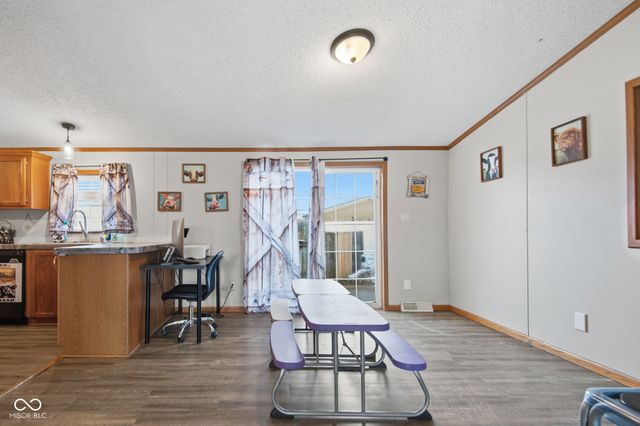 4687 Breckenridge Drive, Columbus, IN 47203