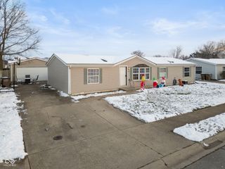 4687 Breckenridge Drive, Columbus, IN 47203