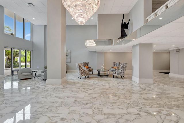 3450 S Ocean Boulevard 324, Palm Beach, FL 33480