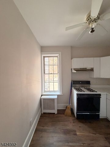 55 Randolph Pl 201, City Of Orange Twp., NJ 07079