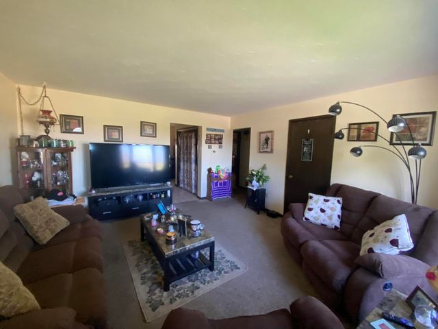 542 W 650 S, Hebron, IN 46341