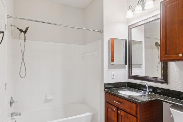 2729 MAITLAND CROSSING 304, Orlando, FL 32810
