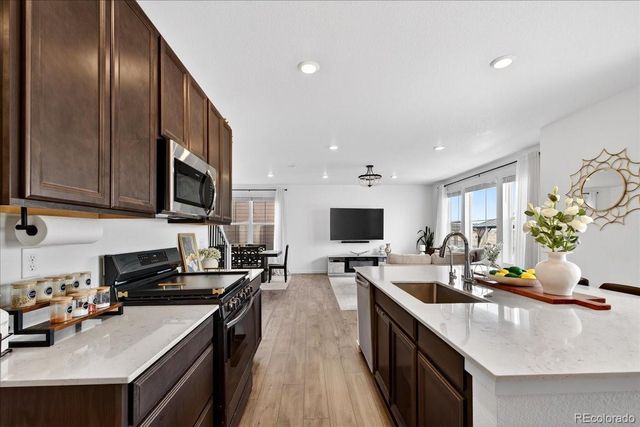 10271 Tucson Street, Commerce City, CO 80022