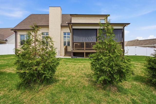 1002 Pheasant Run Ct, Spring Hill, TN 37174