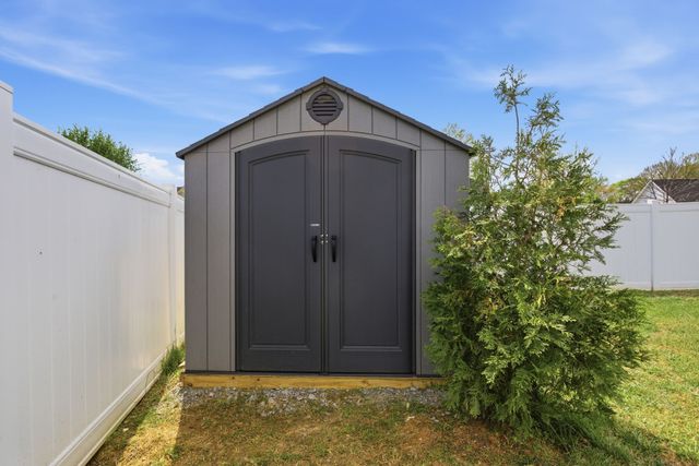 1002 Pheasant Run Ct, Spring Hill, TN 37174