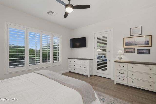 41306 N BENT CREEK Way, Phoenix, AZ 85086