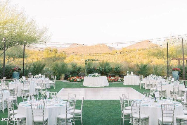 41306 N BENT CREEK Way, Phoenix, AZ 85086