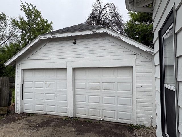 843 VINE AVENUE, Oshkosh, WI 54901