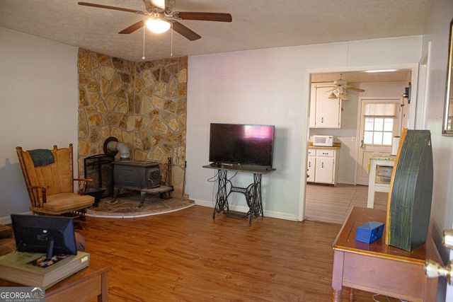 566 Colbert Grove Church Road, Danielsville, GA 30633