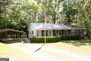 566 Colbert Grove Church Road, Danielsville, GA 30633