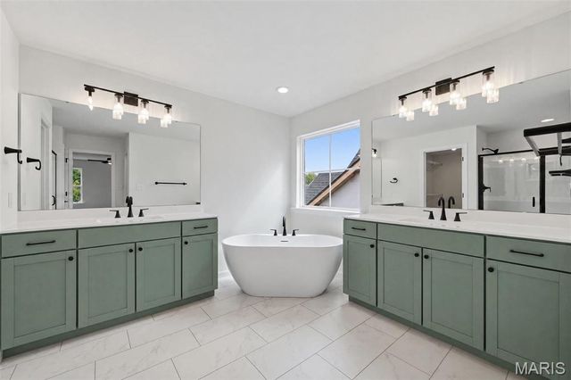 547 Ryehill Drive, St Peters, MO 63376