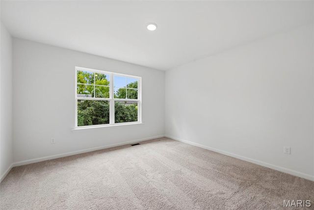 547 Ryehill Drive, St Peters, MO 63376