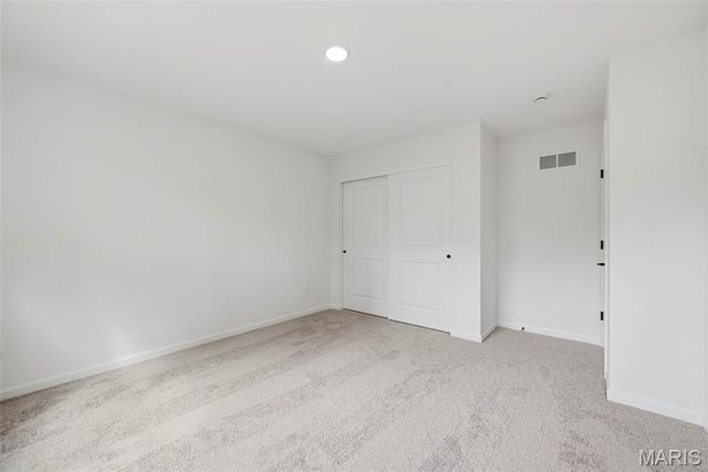 547 Ryehill Drive, St Peters, MO 63376