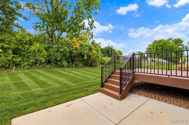 547 Ryehill Drive, St Peters, MO 63376