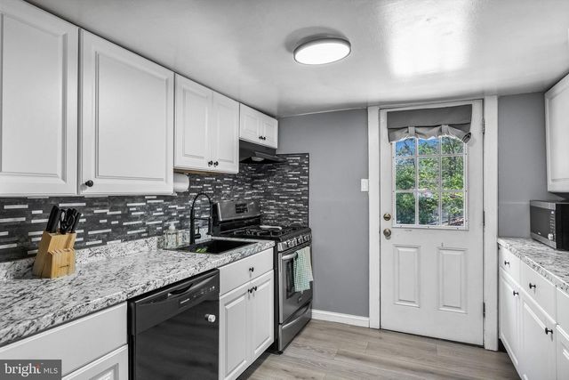 13 RANCOCAS AVE, Clementon, NJ 08021