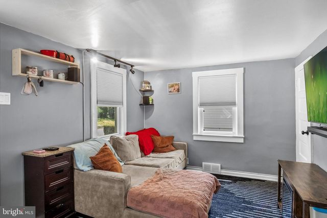 13 RANCOCAS AVE, Clementon, NJ 08021