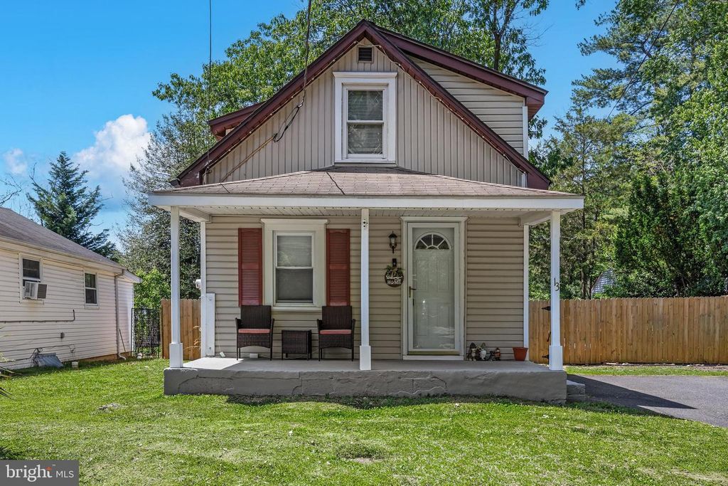 13 RANCOCAS AVE, Clementon, NJ 08021