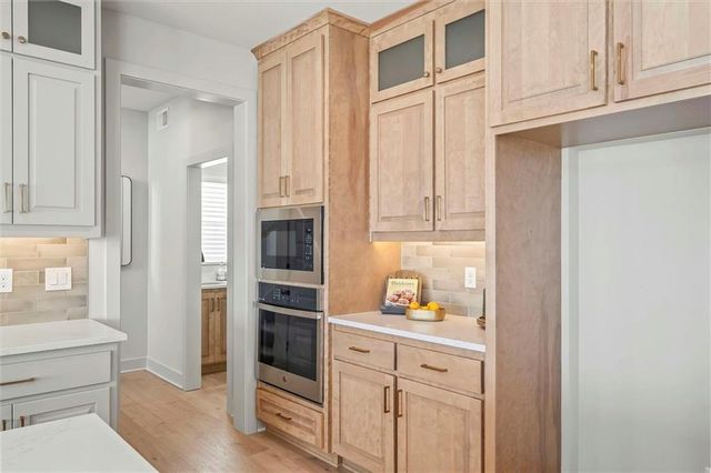 21112 W 81st Street, Shawnee, KS 66220