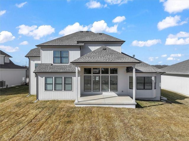 21112 W 81st Street, Shawnee, KS 66220