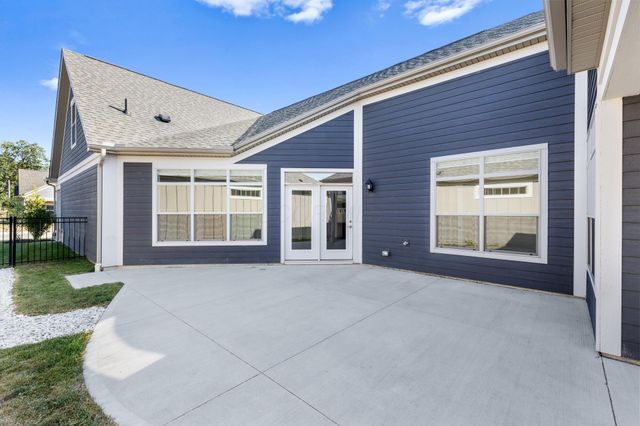 496 Garden Gate Lane, Lewis Center, OH 43035