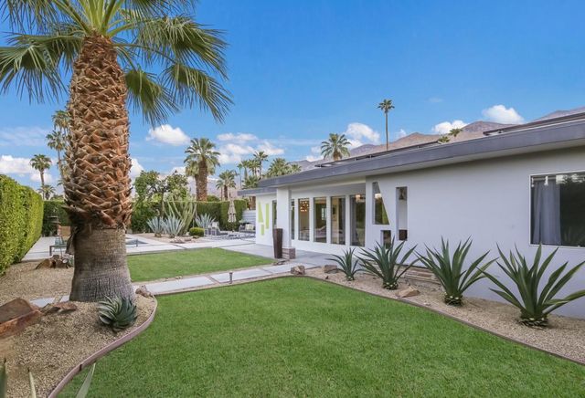 1529 S Calle Palo Fierro, Palm Springs, CA 92264