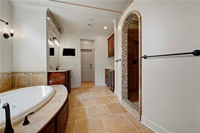 16328 Earnshaw Street, Overland Park, KS 66221