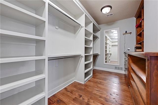 16328 Earnshaw Street, Overland Park, KS 66221