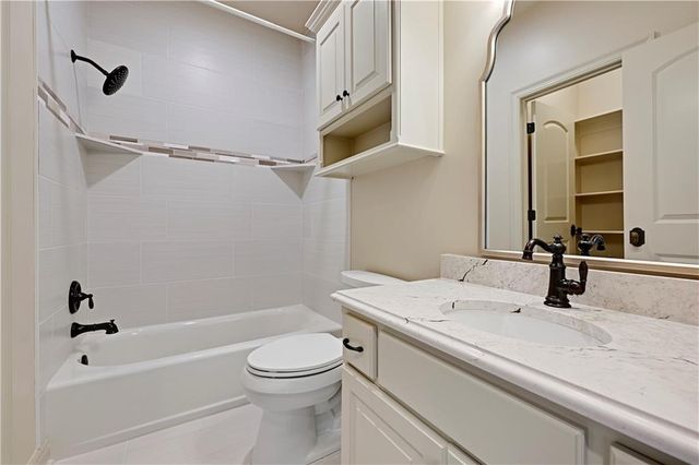 16328 Earnshaw Street, Overland Park, KS 66221