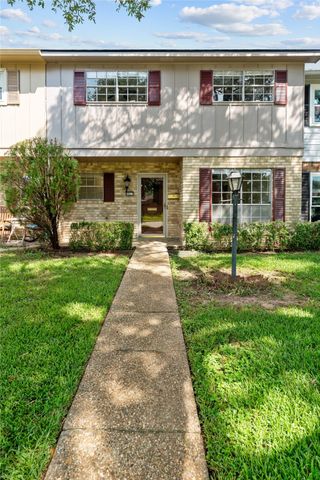 8513 Grover Place, Shreveport, LA 71115